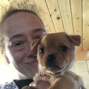 Meet your Posher, April